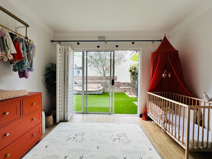 3 Bedroom Property for Sale in Sea Point Western Cape